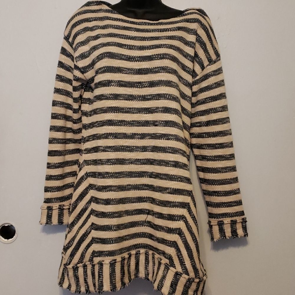 - Soft surroundings tunic sweatshirt size medium